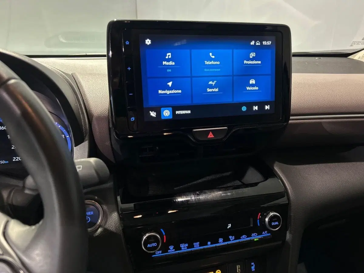 Toyota Yaris Cross usata a Milano (11)