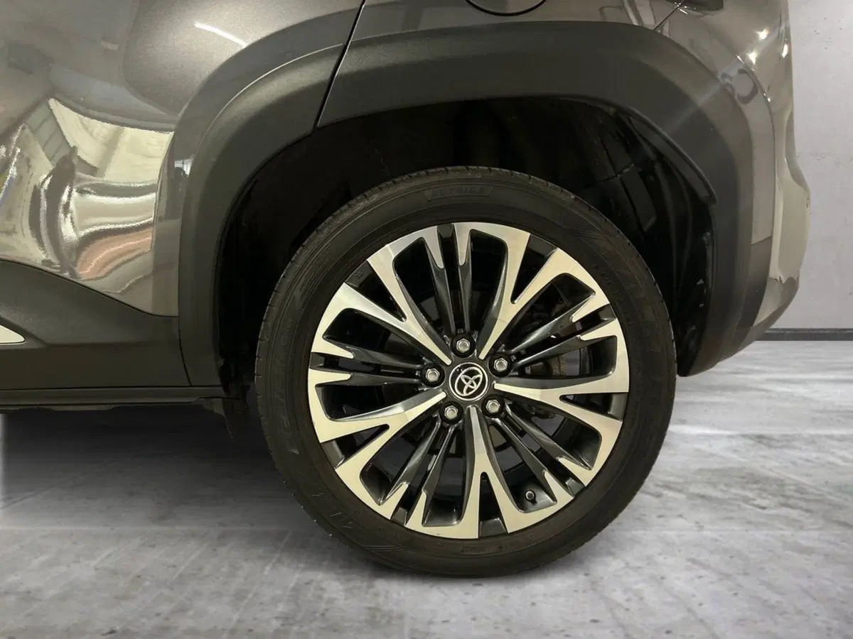 Toyota Yaris Cross usata a Milano (13)