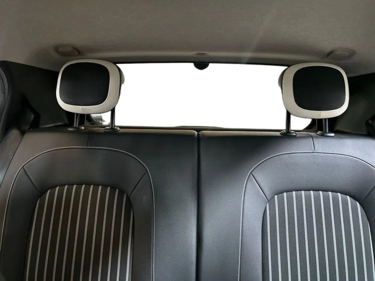 Renault Twingo usata a Milano (10)