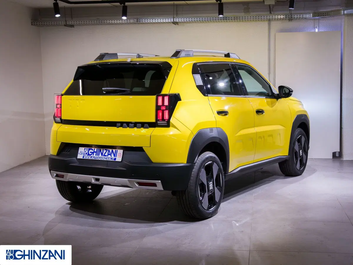 Fiat Grande Panda nuova a Bergamo (8)