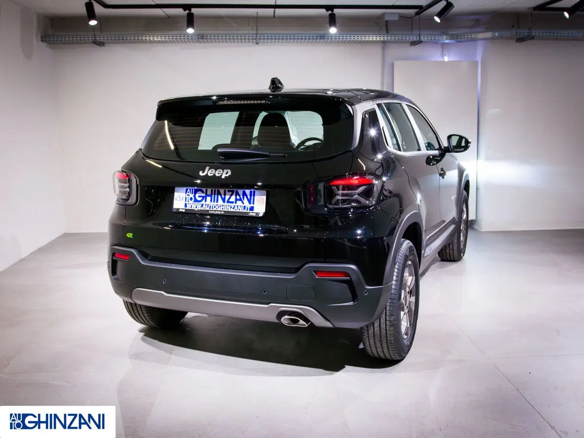 Jeep Avenger nuova a Bergamo (8)