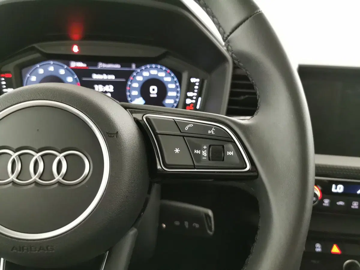 Audi A1 allstreet usata a Teramo (16)