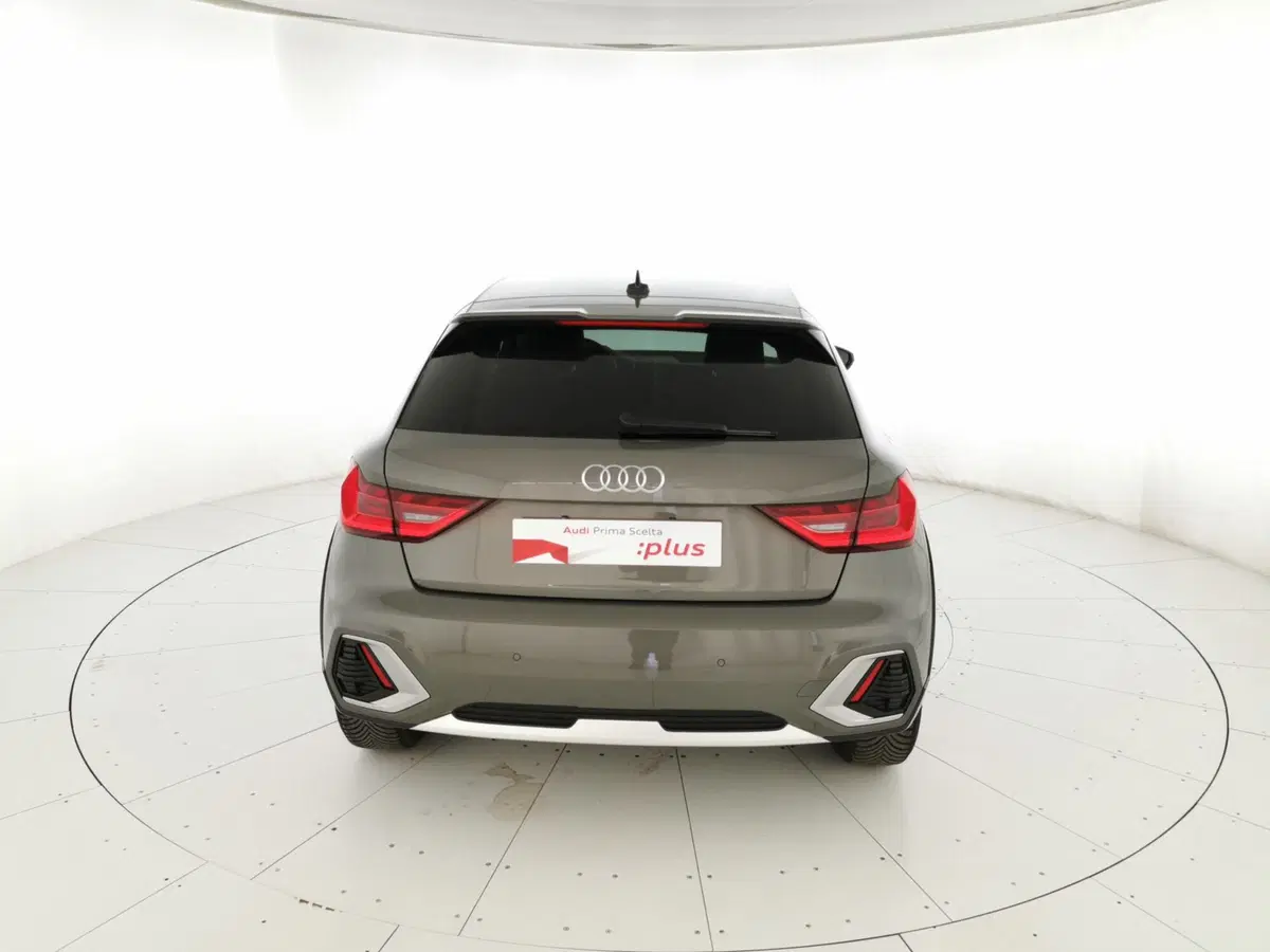 Audi A1 allstreet usata a Teramo (19)