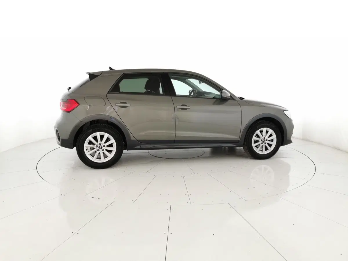 Audi A1 allstreet usata a Teramo (4)