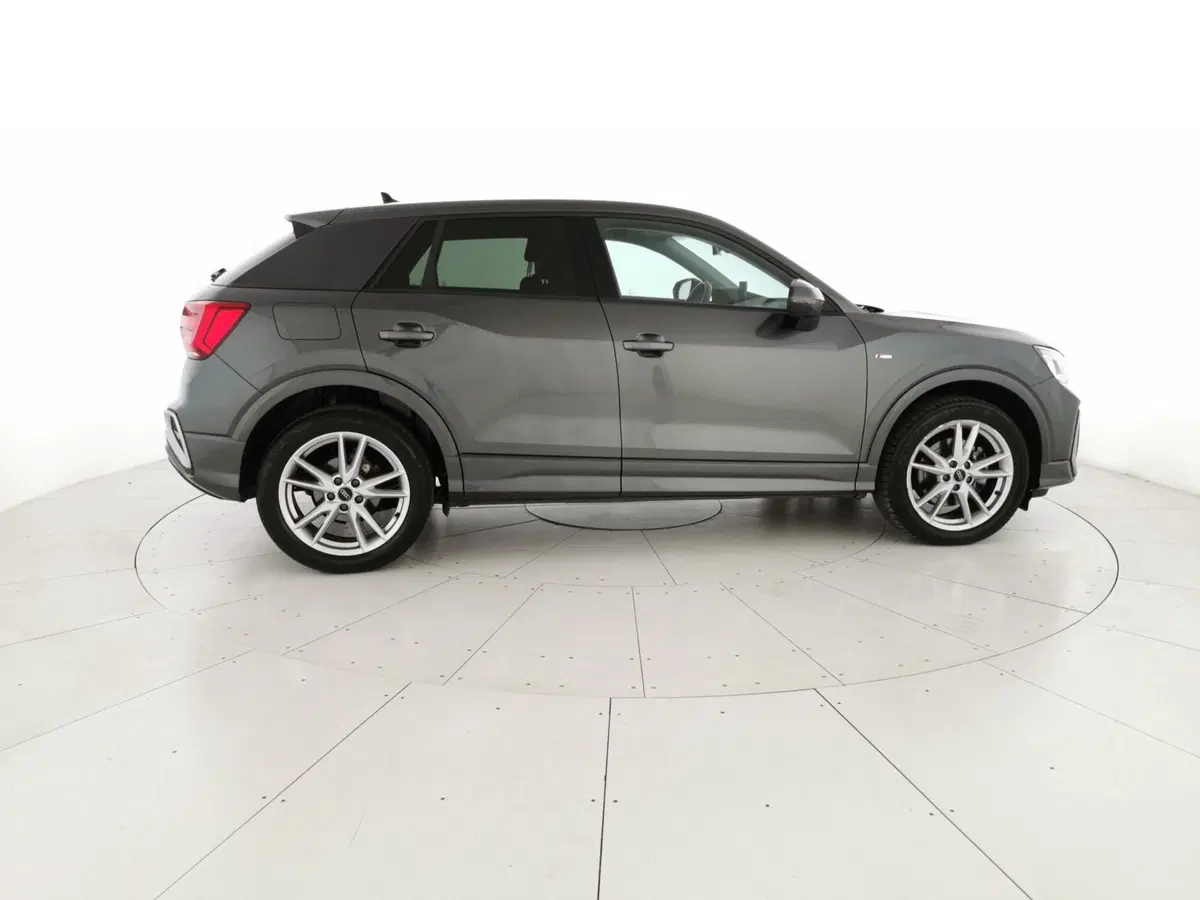 Audi Q2 usata a Teramo (4)