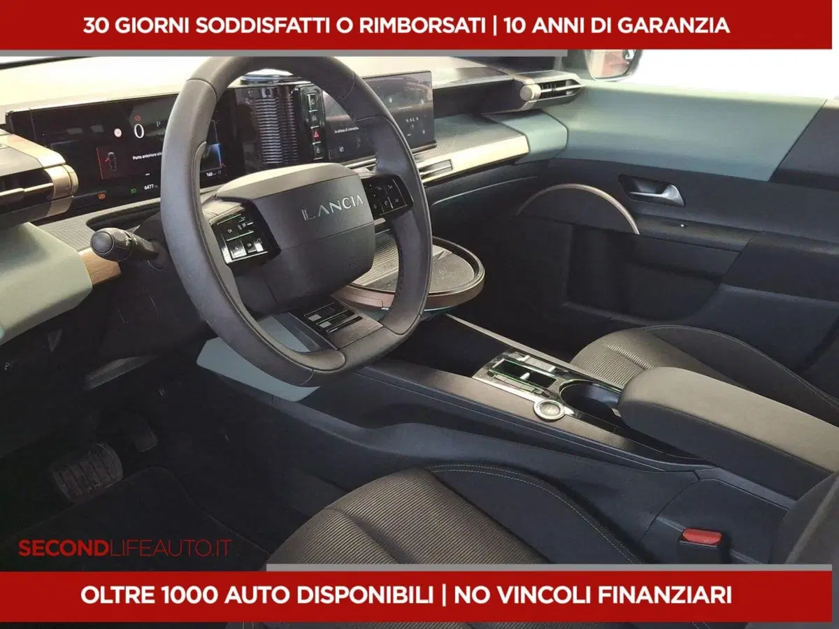 Lancia Ypsilon usata a Roma (15)