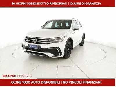 Volkswagen Tiguan 1.5 TSI 150 CV DSG ACT R-Line del 2023 usata a San Salvo