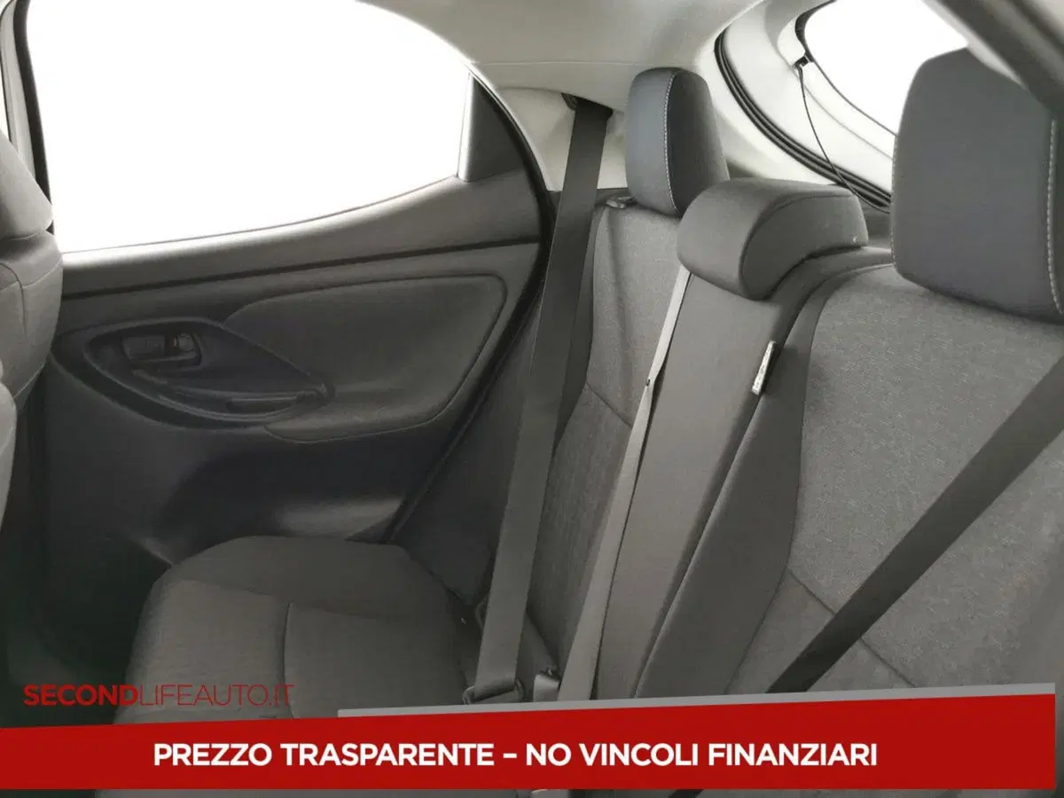 Toyota Yaris usata a Chieti (14)