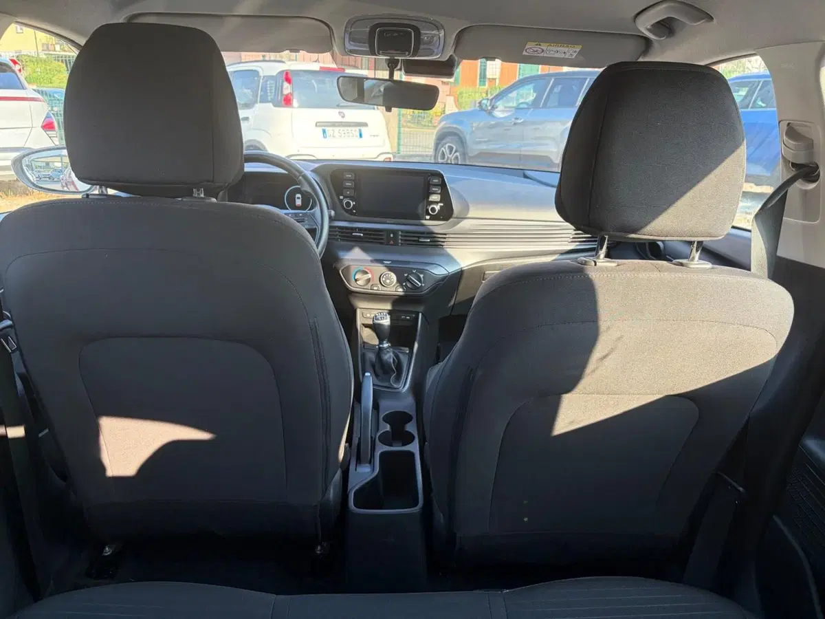 Hyundai i20 usata a La Spezia (11)