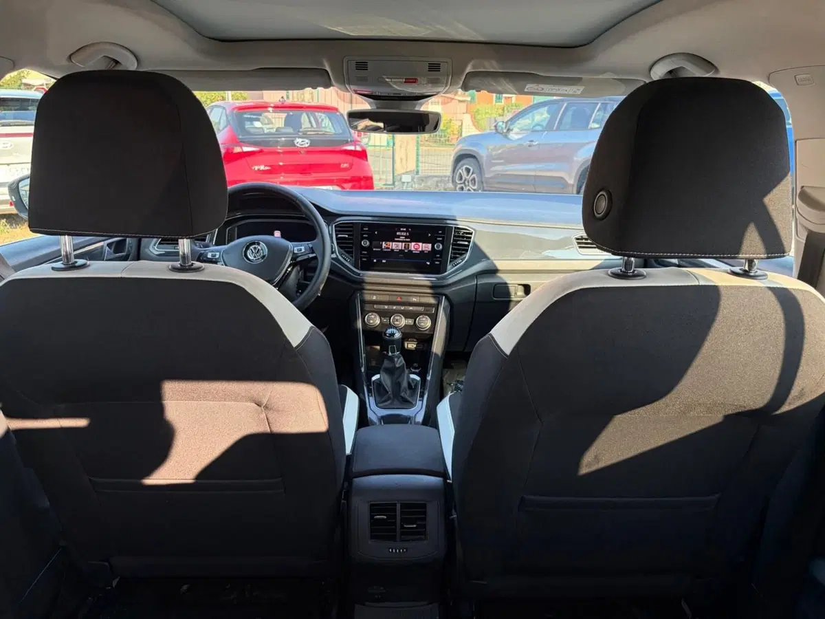 Volkswagen T-Roc usata a La Spezia (13)