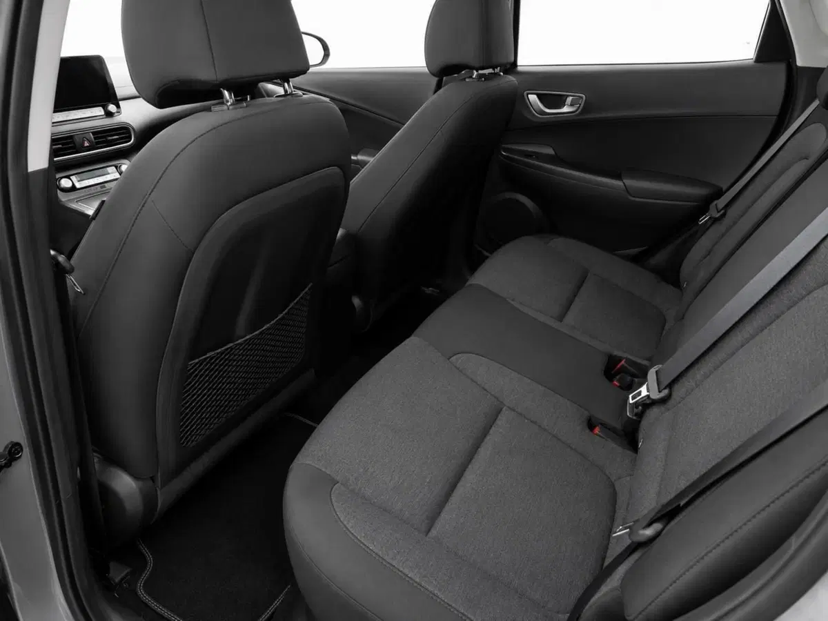 Hyundai Kona usata a Ferrara (8)