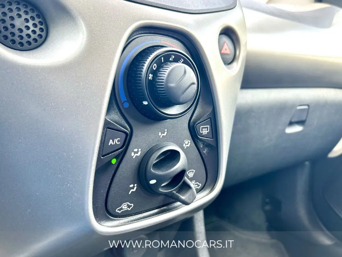 Toyota Aygo usata a Monza e Brianza (12)