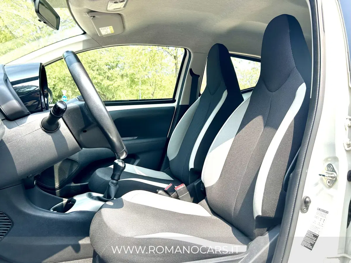 Toyota Aygo usata a Monza e Brianza (5)