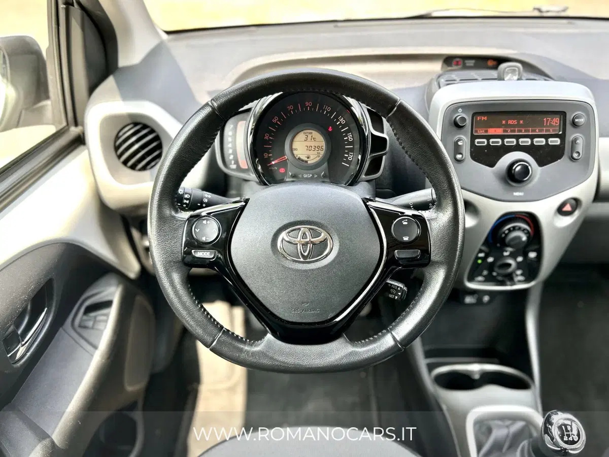 Toyota Aygo usata a Monza e Brianza (7)