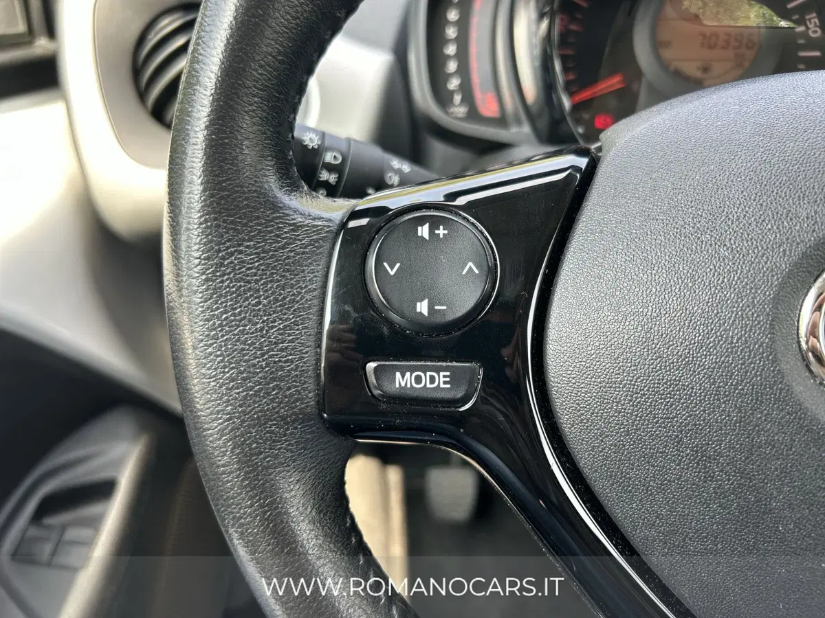 Toyota Aygo usata a Monza e Brianza (8)