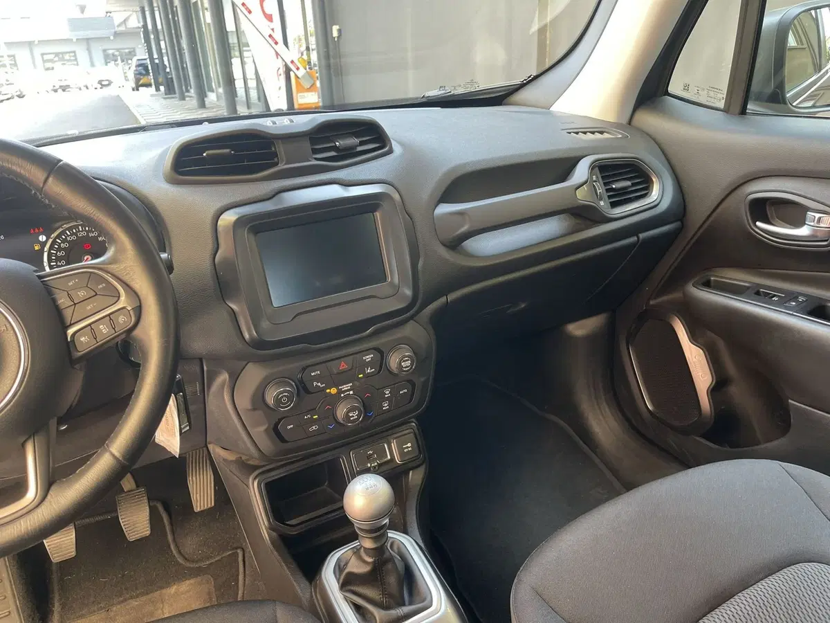 Jeep Renegade usata a Bologna (11)