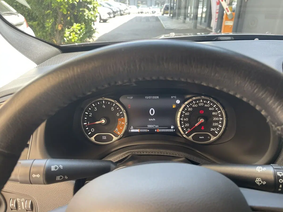 Jeep Renegade usata a Bologna (15)