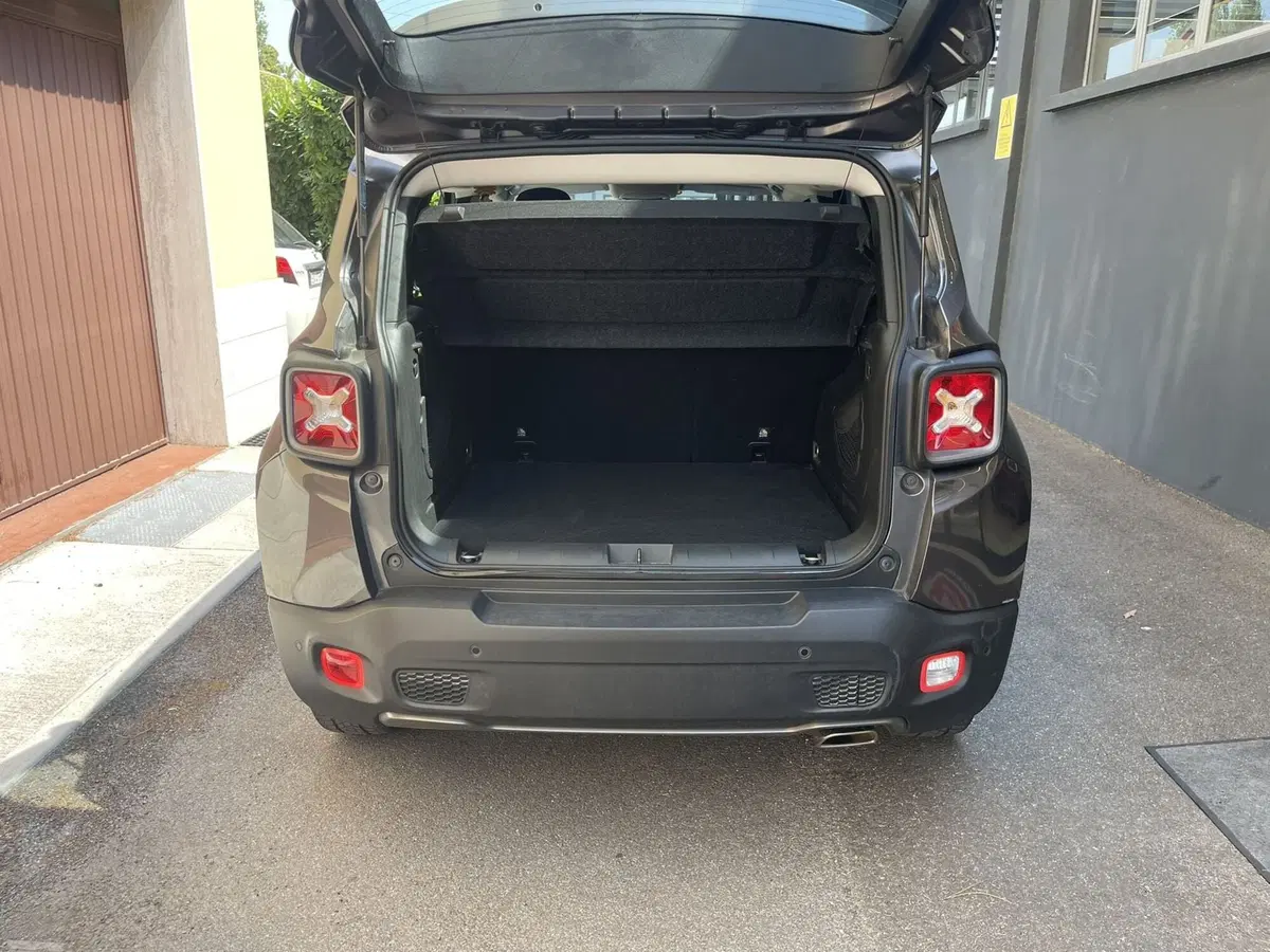 Jeep Renegade usata a Bologna (9)