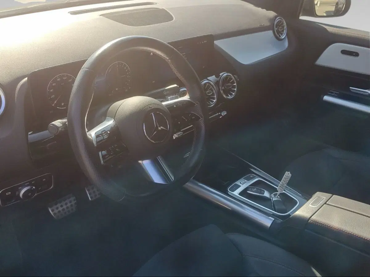 Mercedes-Benz GLA SUV usata a Pisa (13)