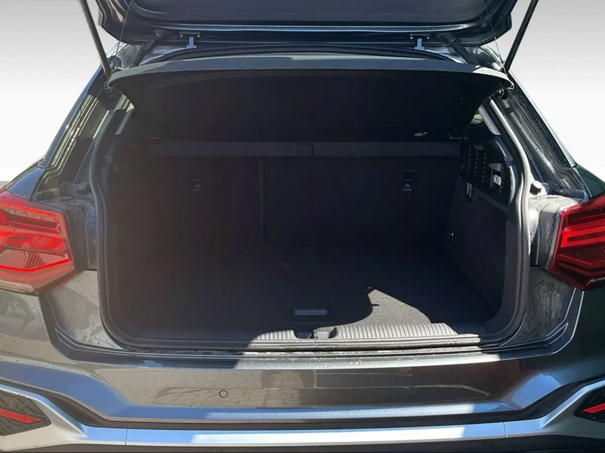 Audi Q2 usata a Siena (6)