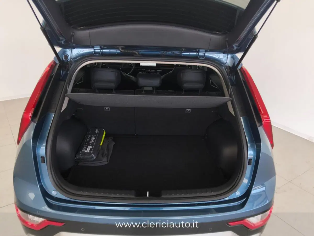 Kia Niro usata a Como (17)