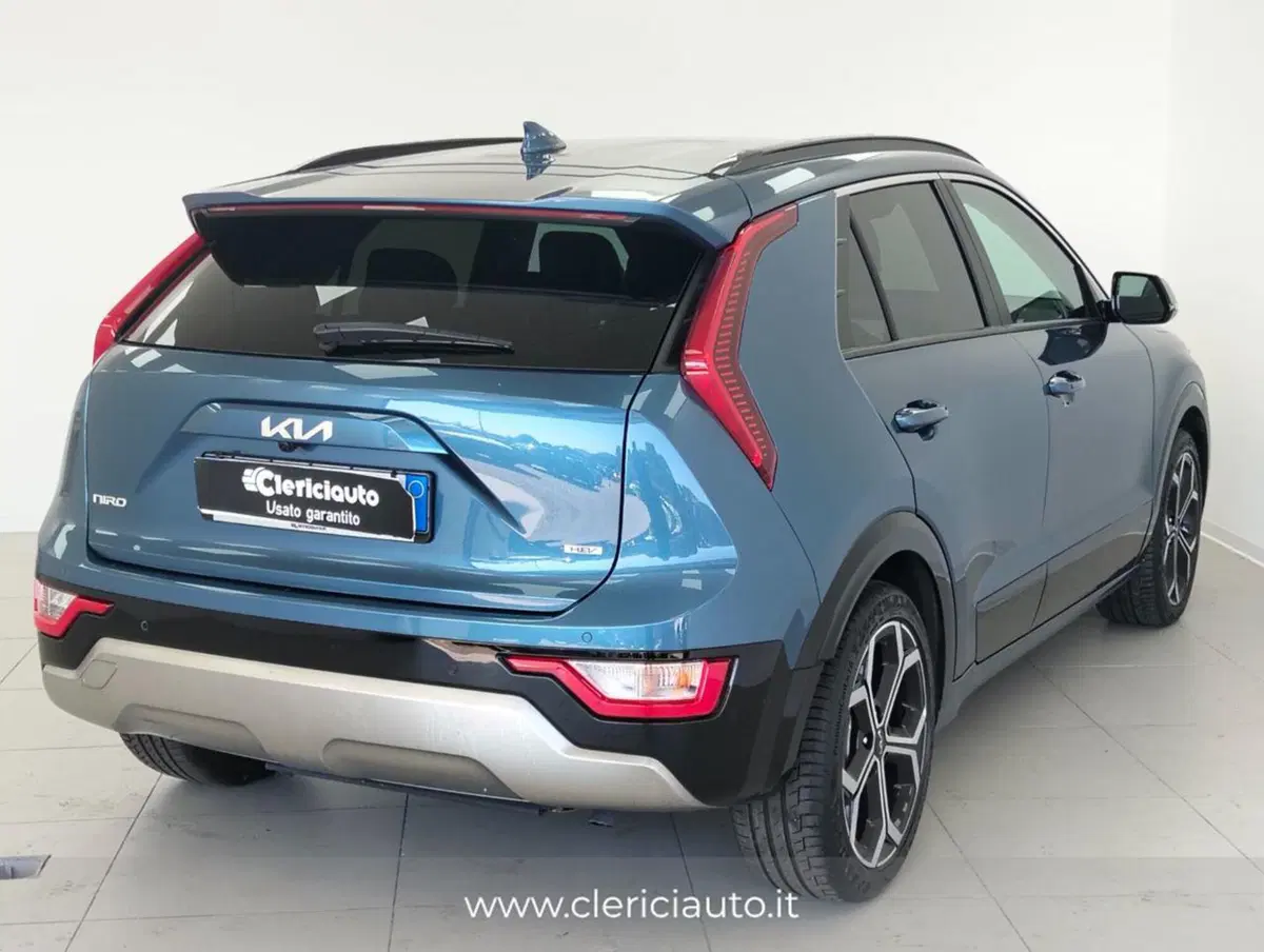 Kia Niro usata a Como (2)