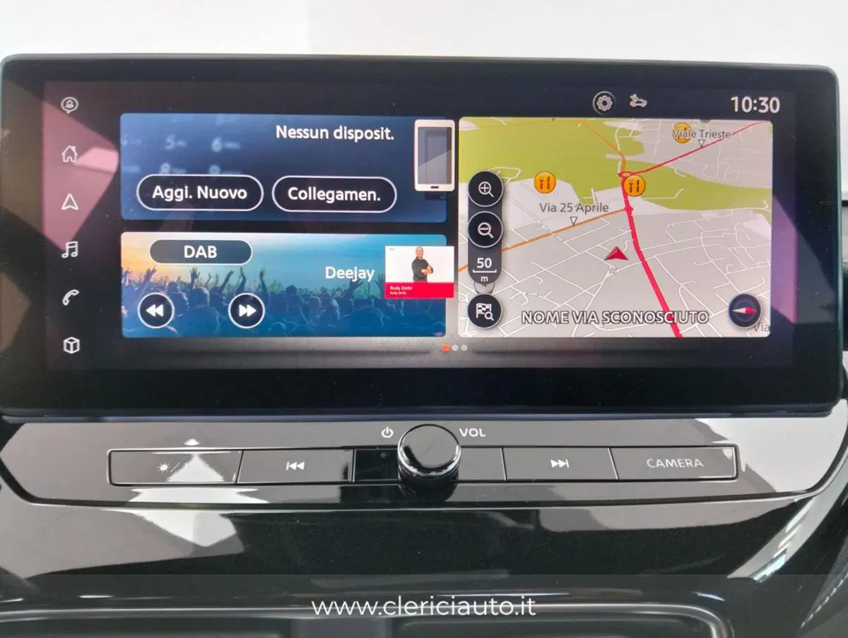 Nissan Juke usata a Como (14)