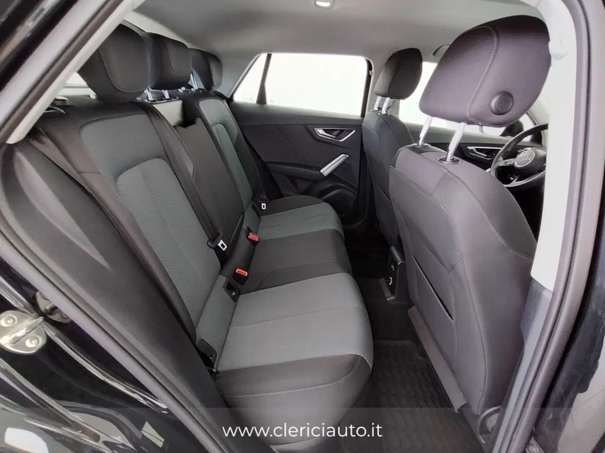 Audi Q2 usata a Como (5)