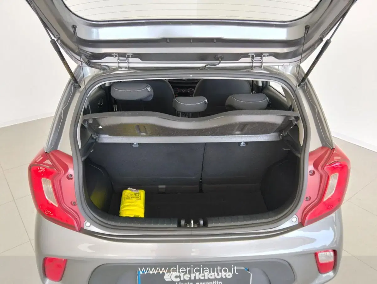 Kia Picanto usata a Como (13)