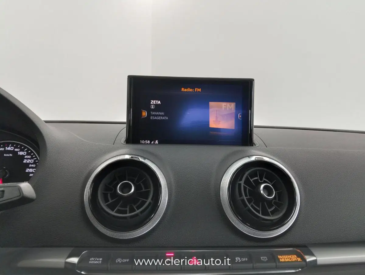 Audi A3 Sportback usata a Como (14)
