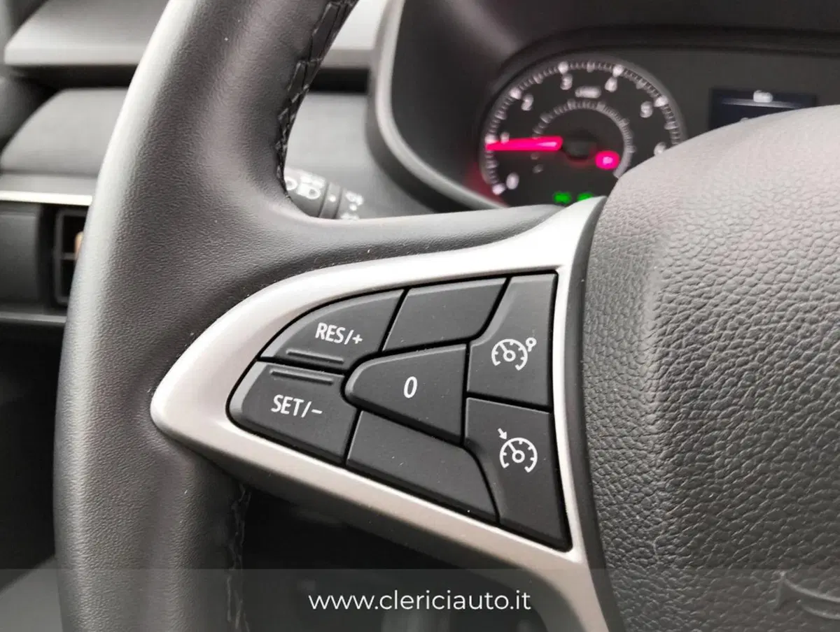 Dacia Jogger usata a Como (12)
