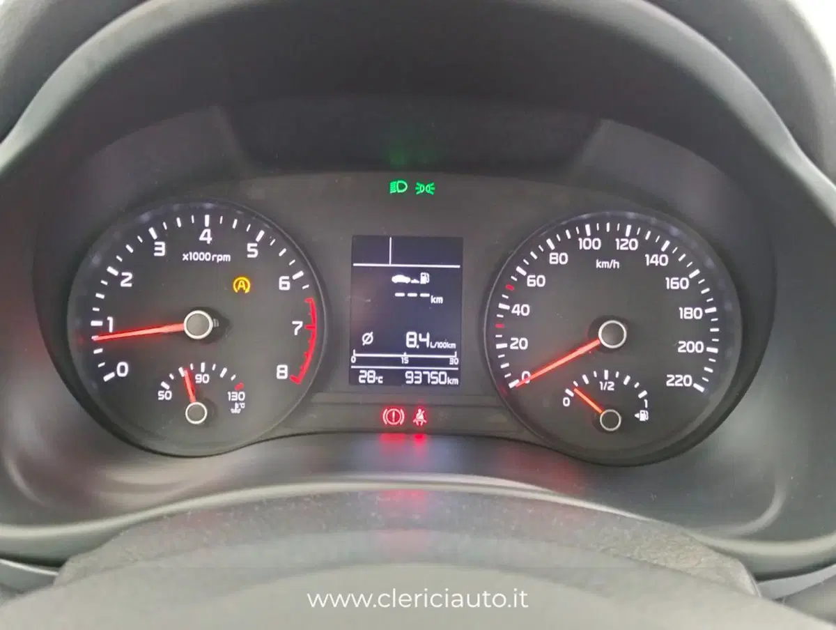 Kia Stonic usata a Como (11)