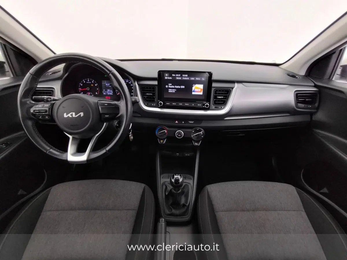 Kia Stonic usata a Como (4)