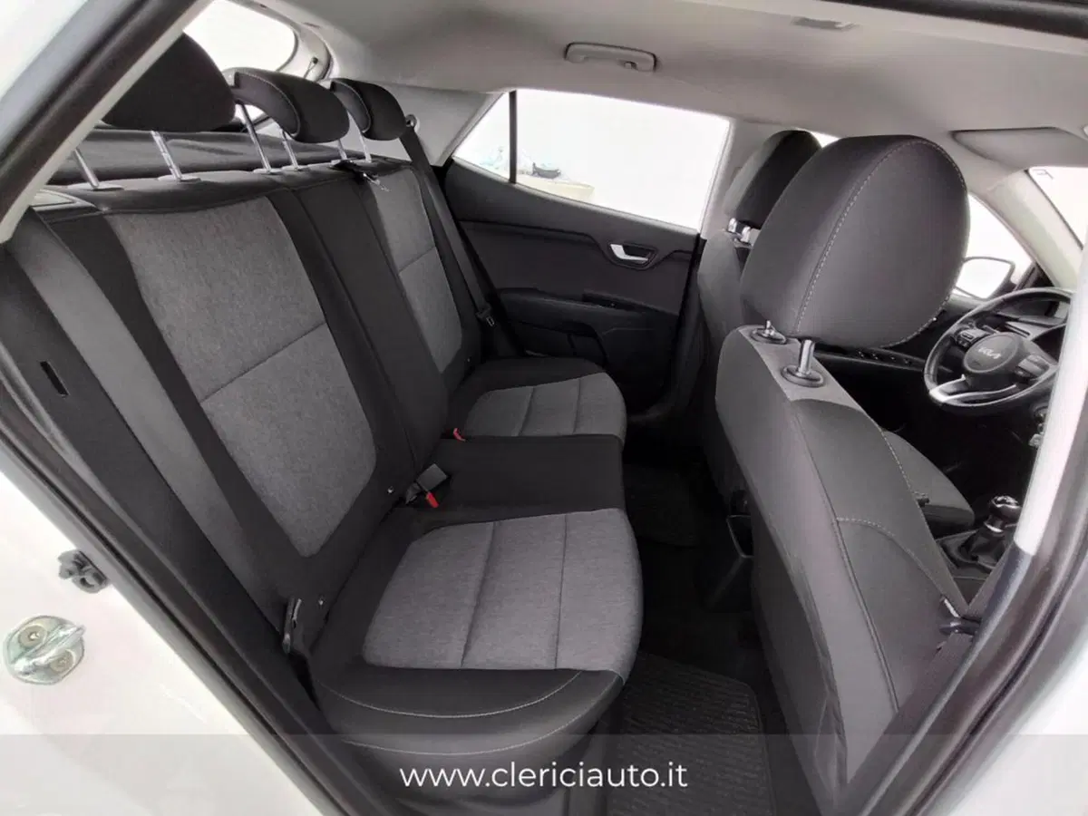 Kia Stonic usata a Como (5)