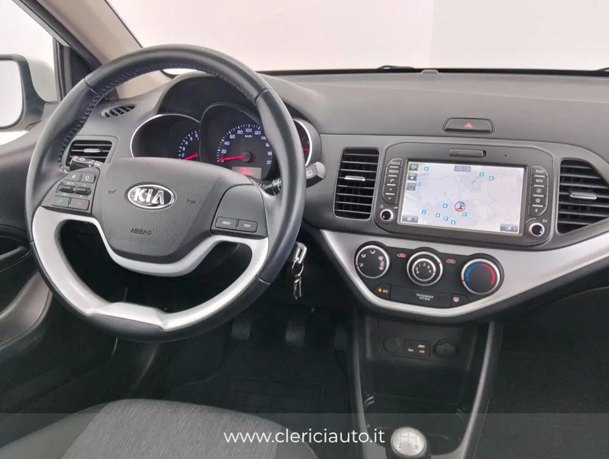 Kia Picanto usata a Como (9)