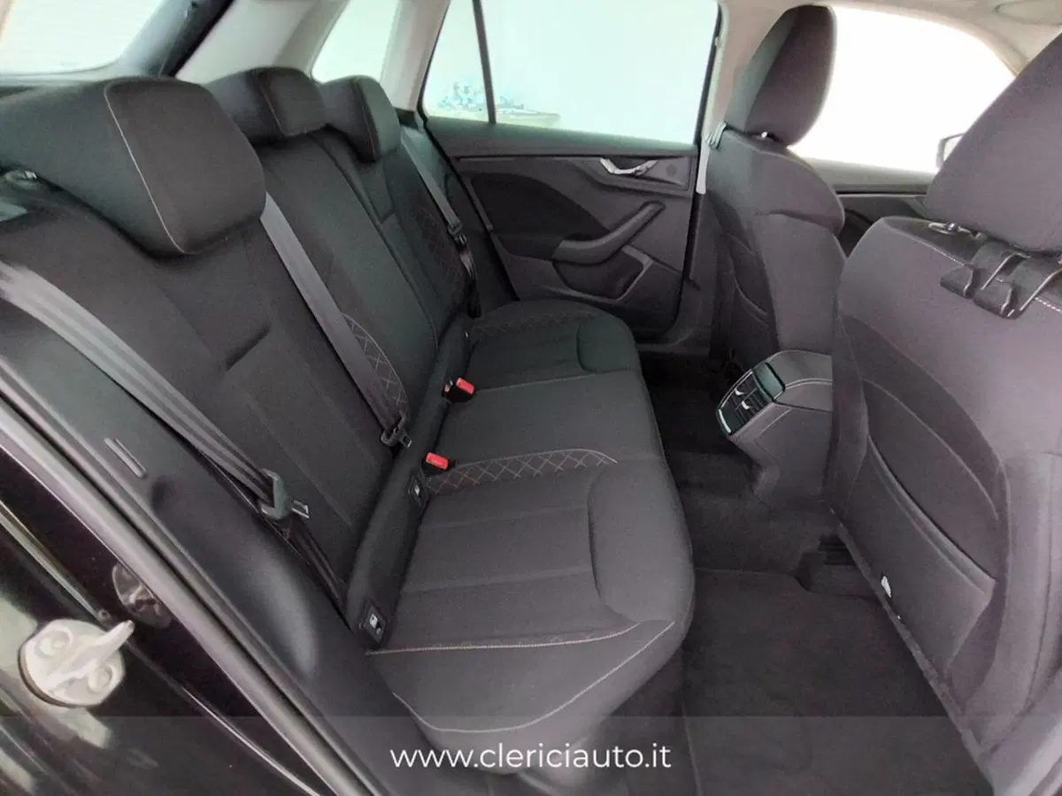 Skoda Kamiq usata a Como (5)