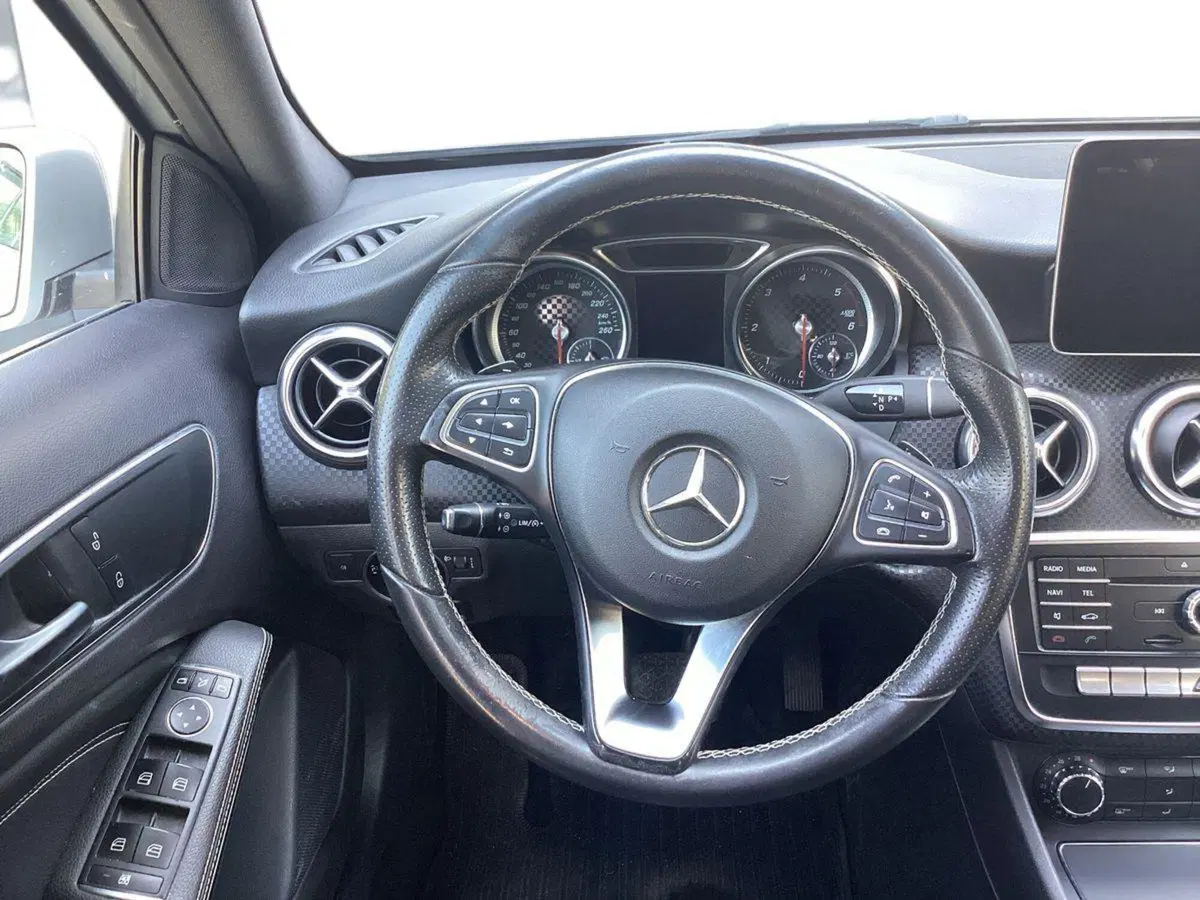 Mercedes-Benz Classe A usata a Foggia (11)