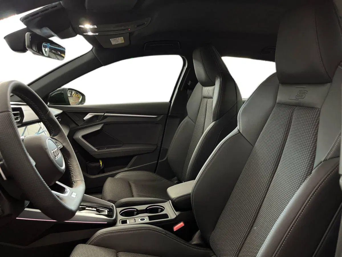 Audi A3 allstreet nuova a Lecce (7)
