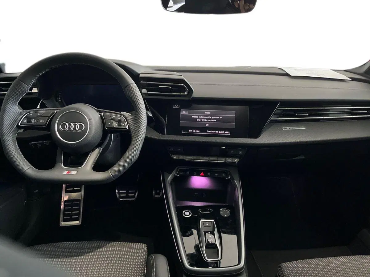 Audi A3 allstreet nuova a Lecce (8)