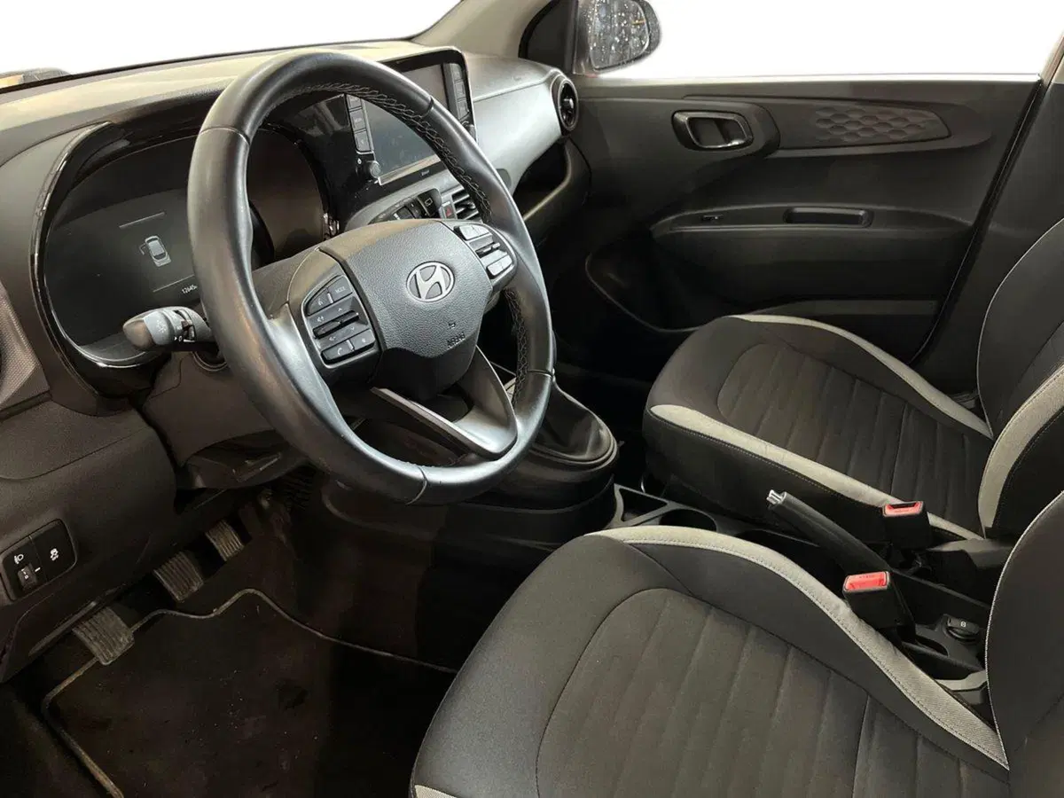 Hyundai i10 usata a Lecce (10)