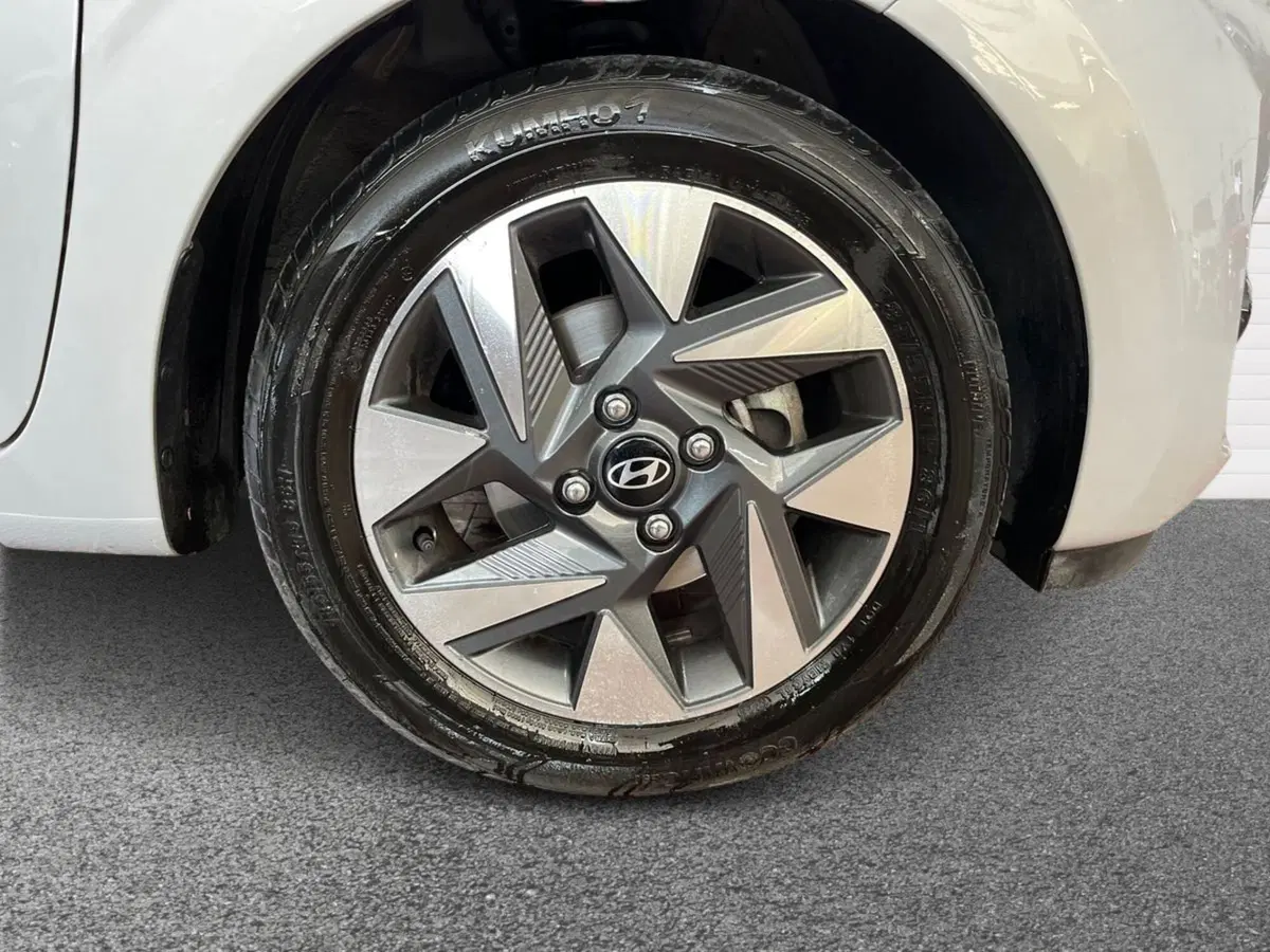 Hyundai i10 usata a Lecce (6)