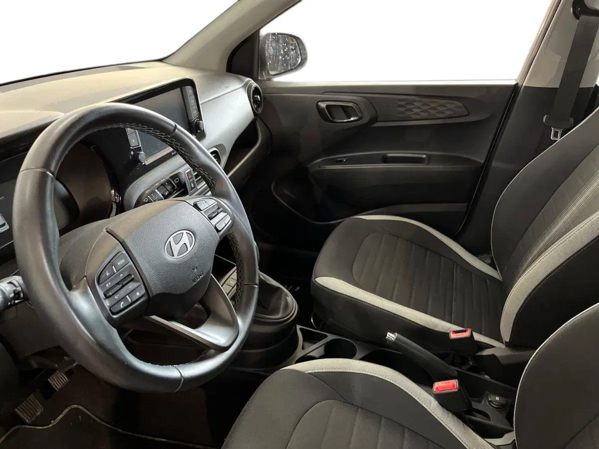 Hyundai i10 usata a Lecce (7)