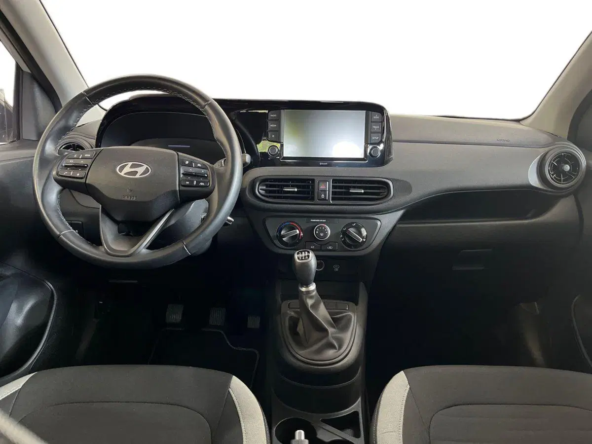 Hyundai i10 usata a Lecce (8)