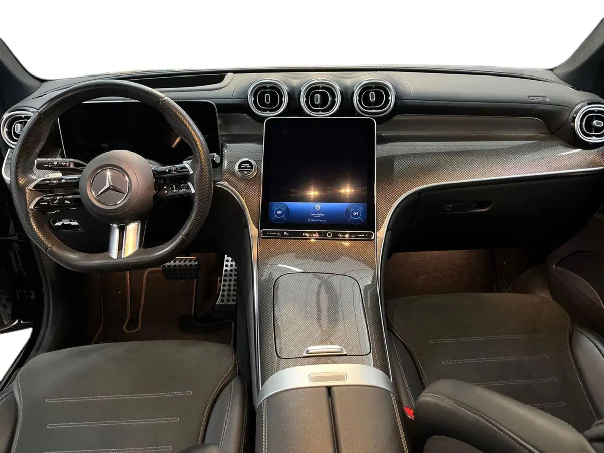 Mercedes-Benz GLC SUV usata a Bari (8)