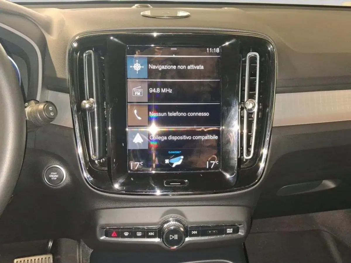 Volvo XC40 usata a Genova (15)