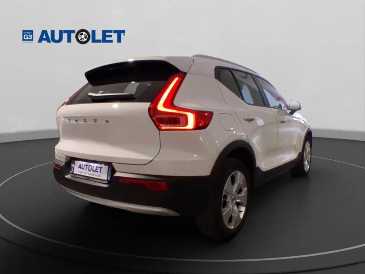 Volvo XC40 usata a Genova (7)
