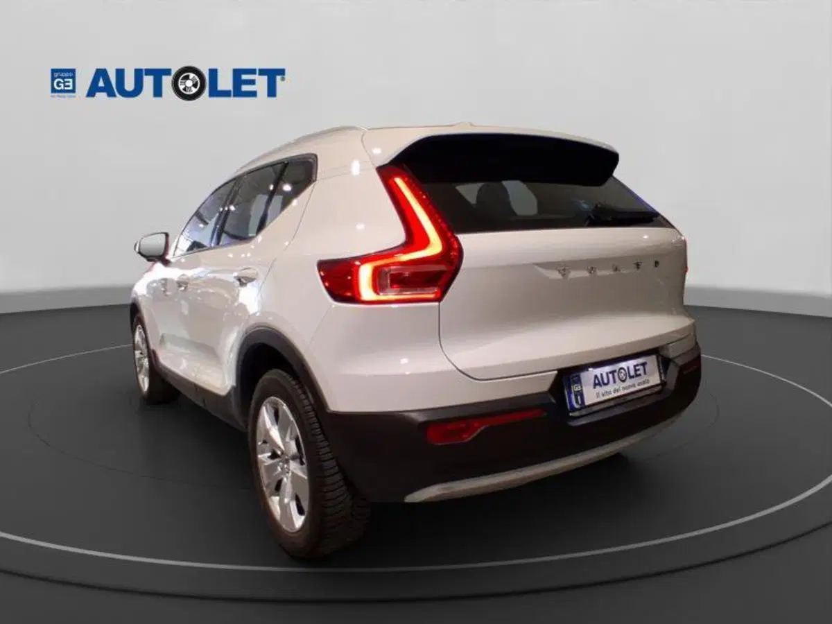 Volvo XC40 usata a Genova (8)