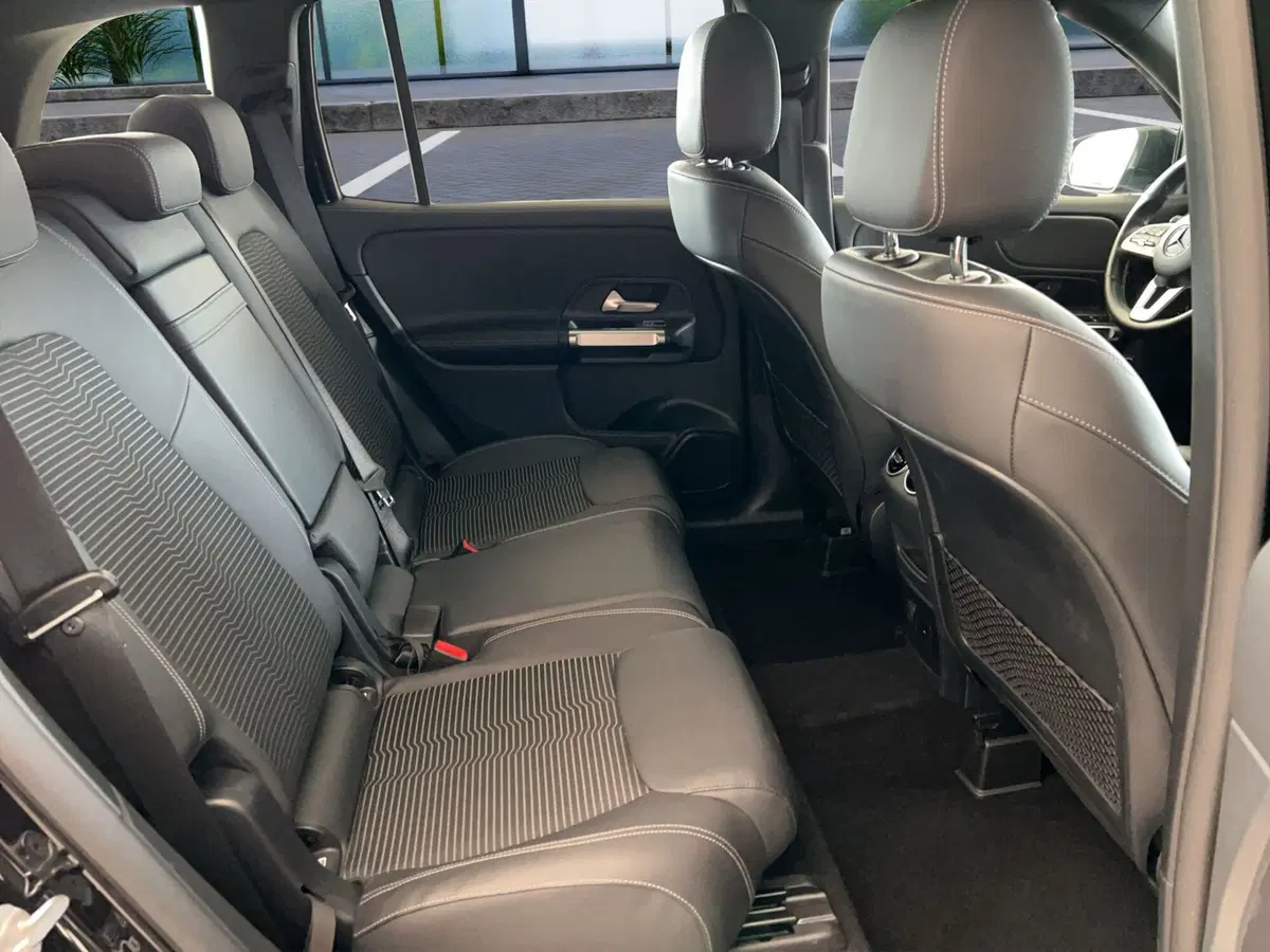 Mercedes-Benz GLB usata a Cosenza (19)