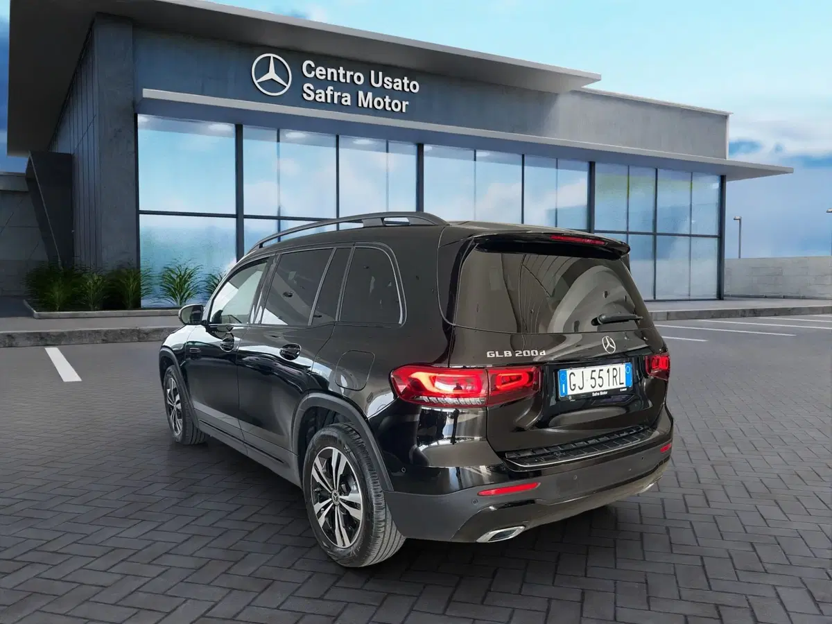 Mercedes-Benz GLB usata a Cosenza (4)