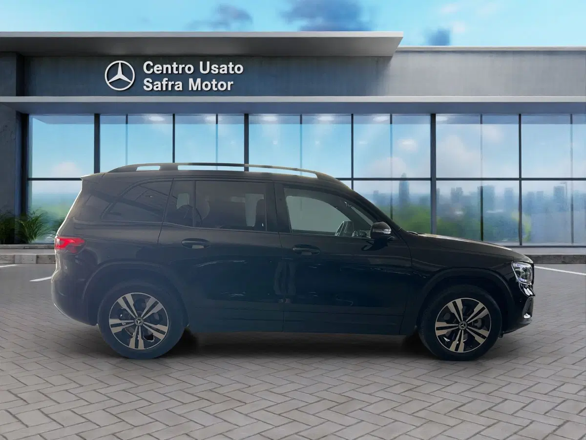 Mercedes-Benz GLB usata a Cosenza (7)